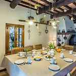 Belvilla By Oyo Ise Villa *