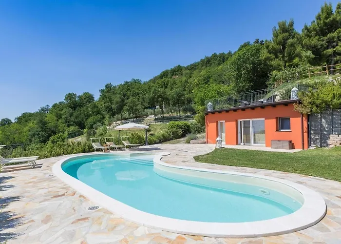 Villa Belvilla By Oyo Ise Montefelcino