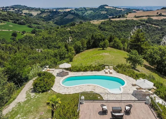 Belvilla By Oyo Ise Montefelcino